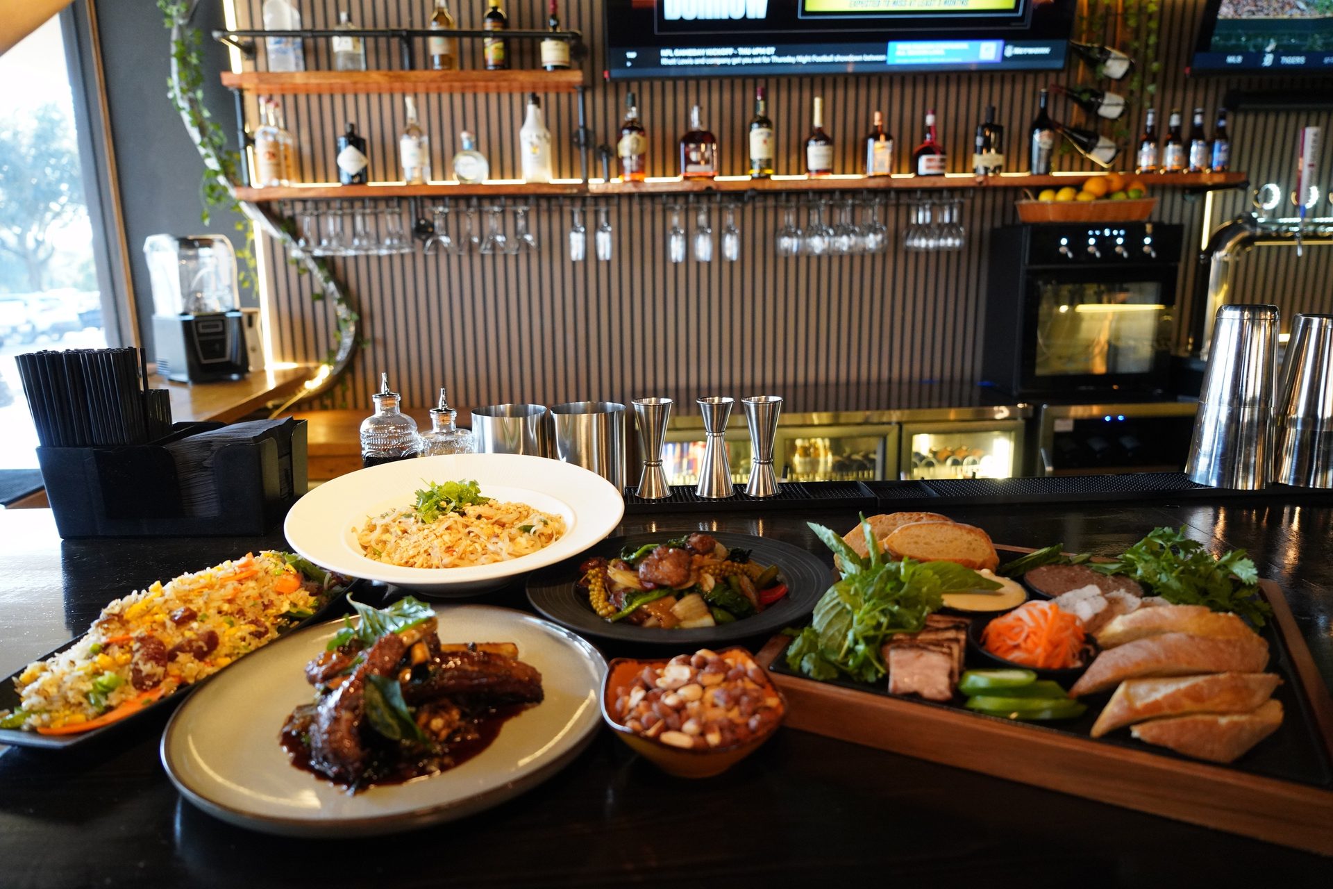 Bold Food. Fearless Kitchen. Full Bar.